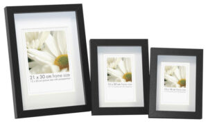 Isabelle Box Black 13x18