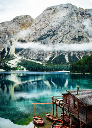 Glass Tyrol Hut 50x70