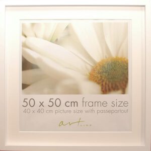 Amanda white Box 50x50